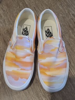 Vans Slip-On Sneakers in Yellow, Orange & Pink Cloud Print NEW NO BOX